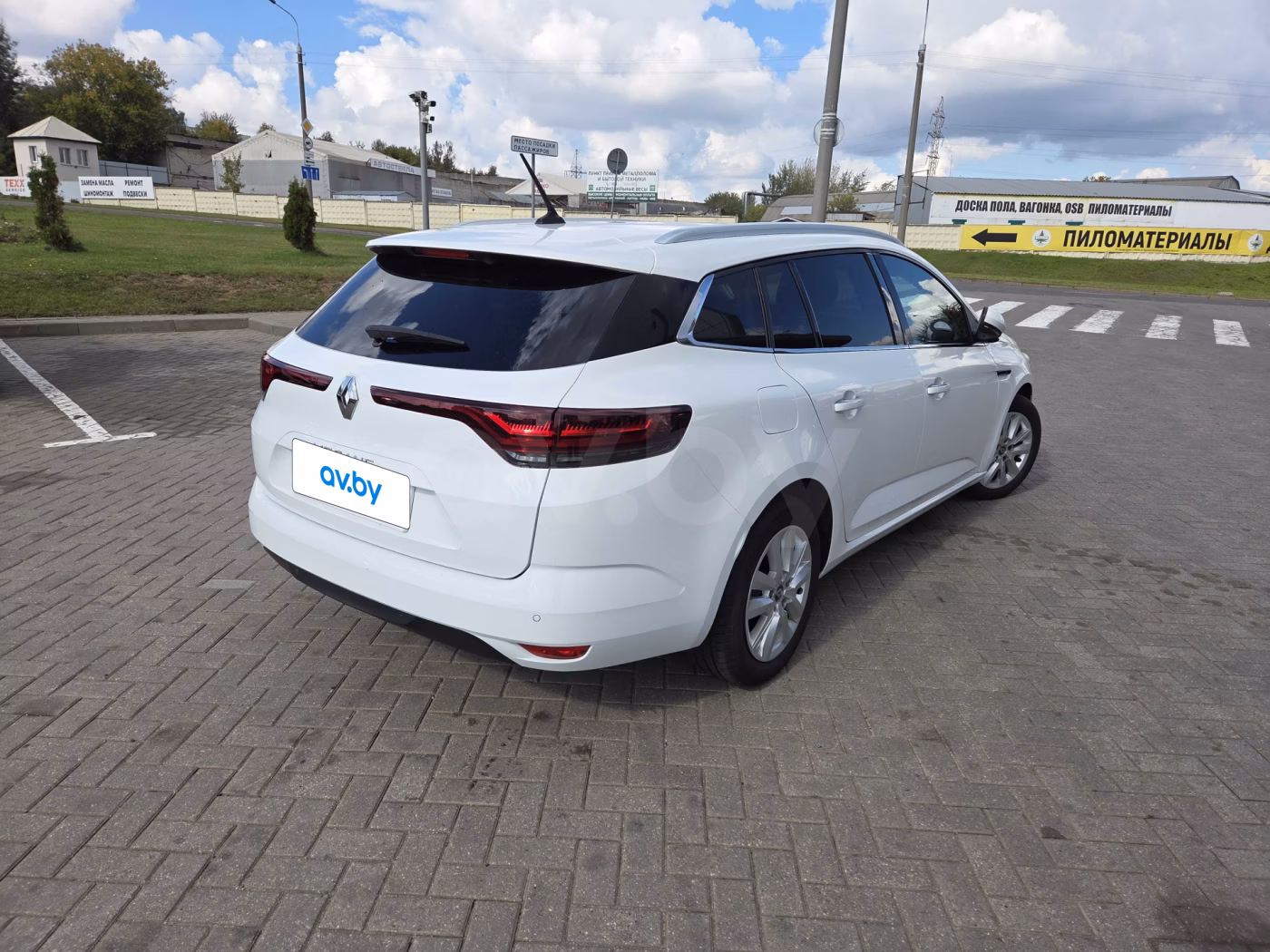 Renault Megane фото 5
