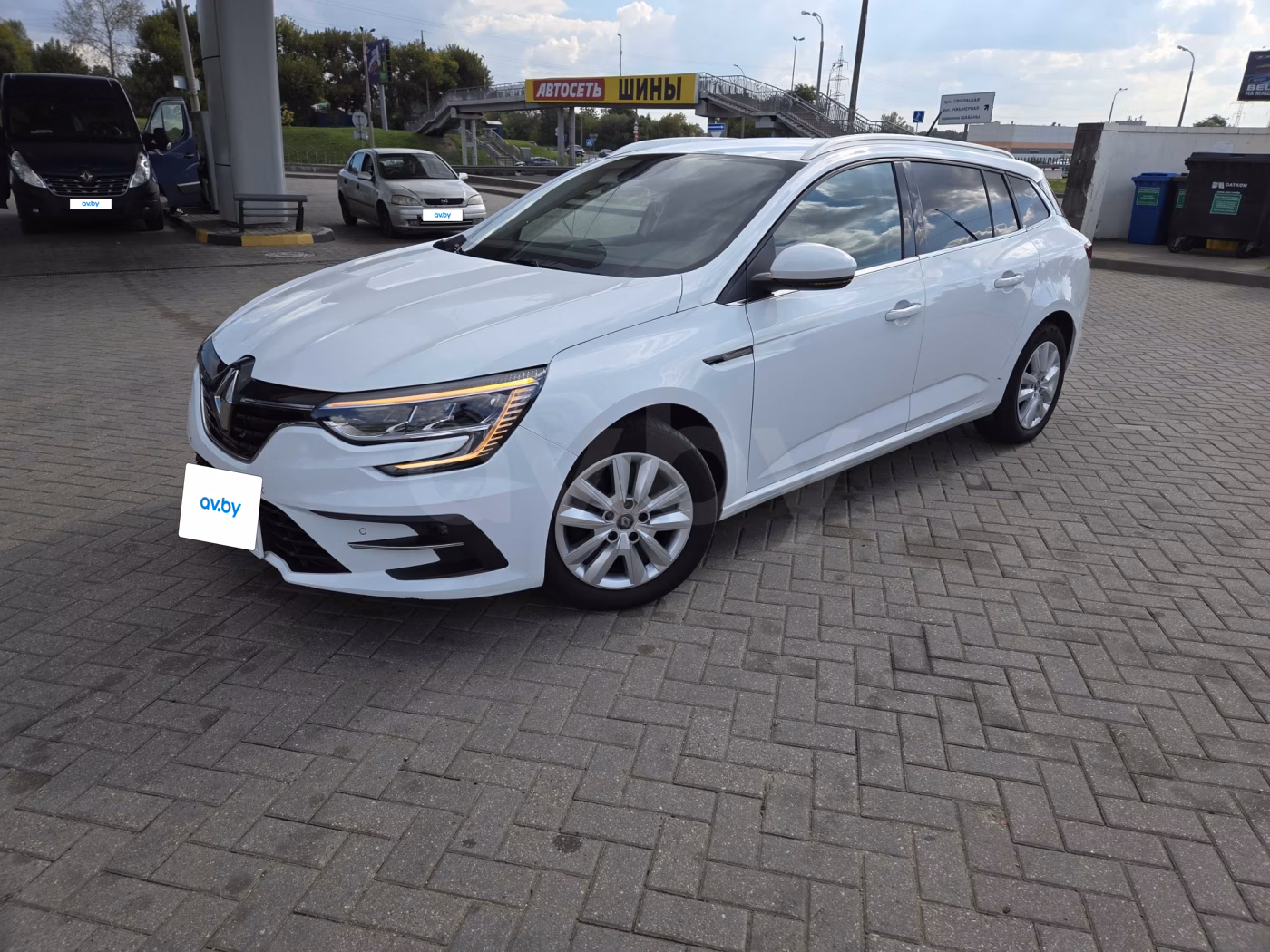 Renault Megane фото 3