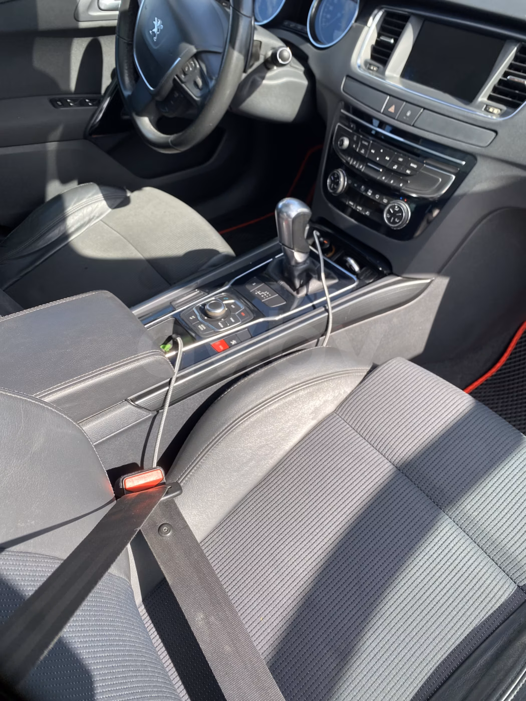 Peugeot 508 фото 21