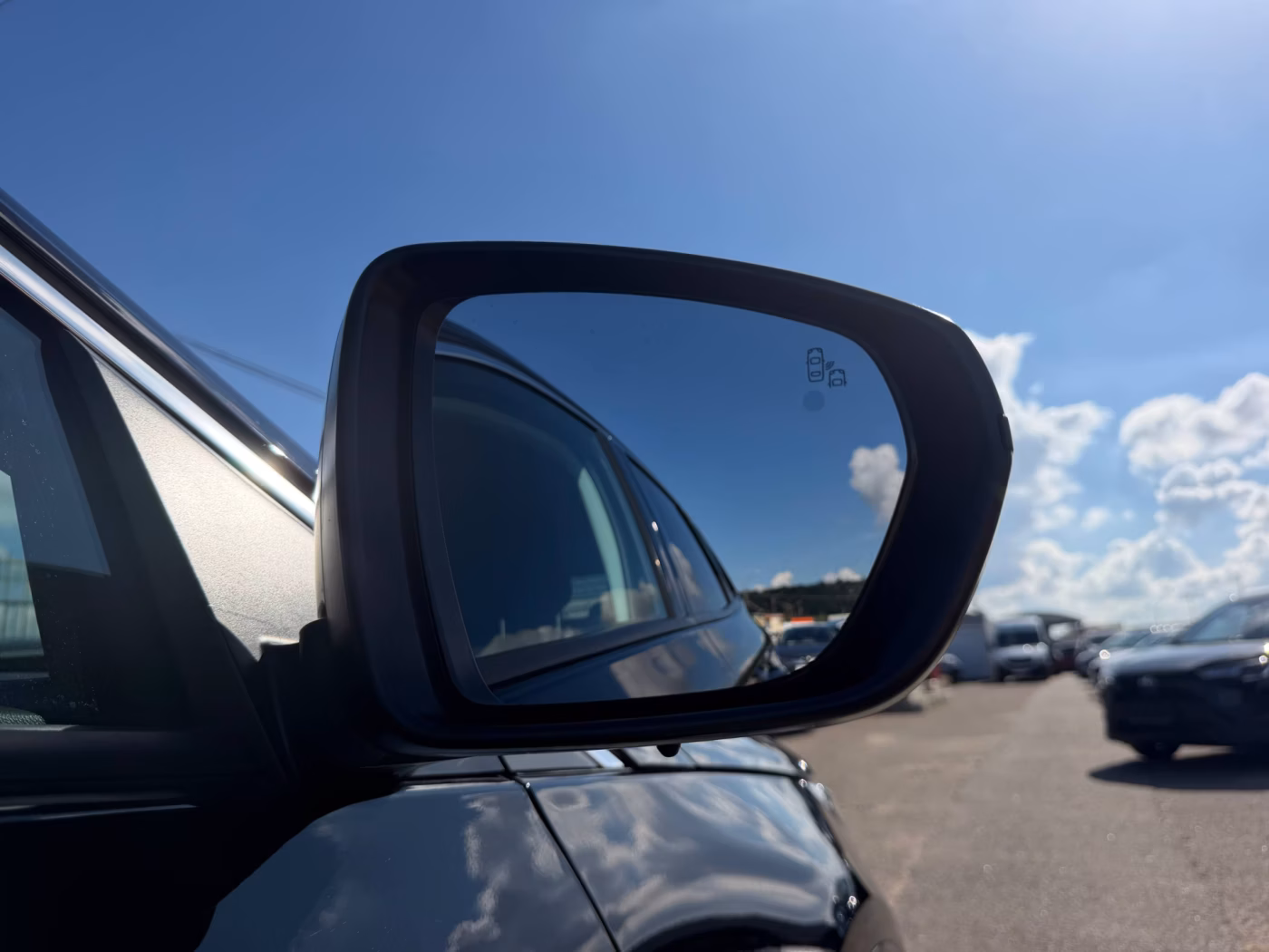 Opel Grandland X фото 17