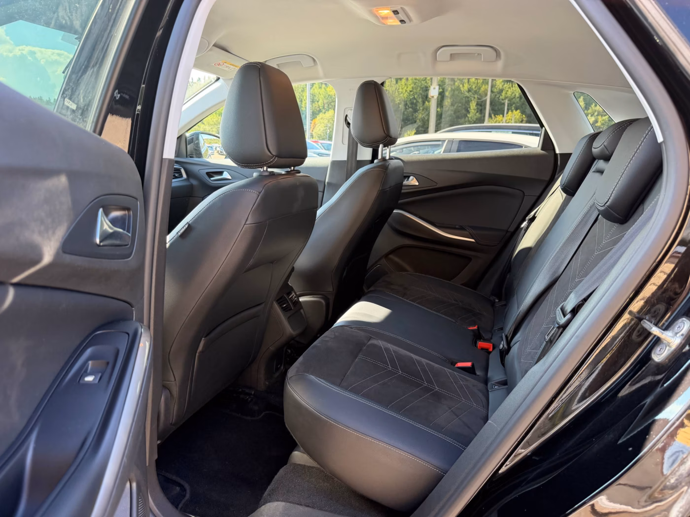 Opel Grandland X фото 14