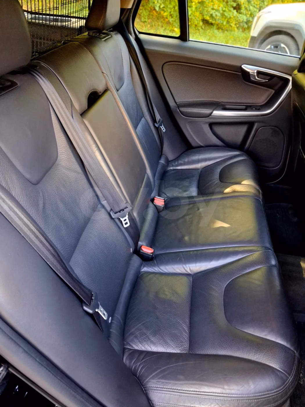 Volvo V60 фото 23
