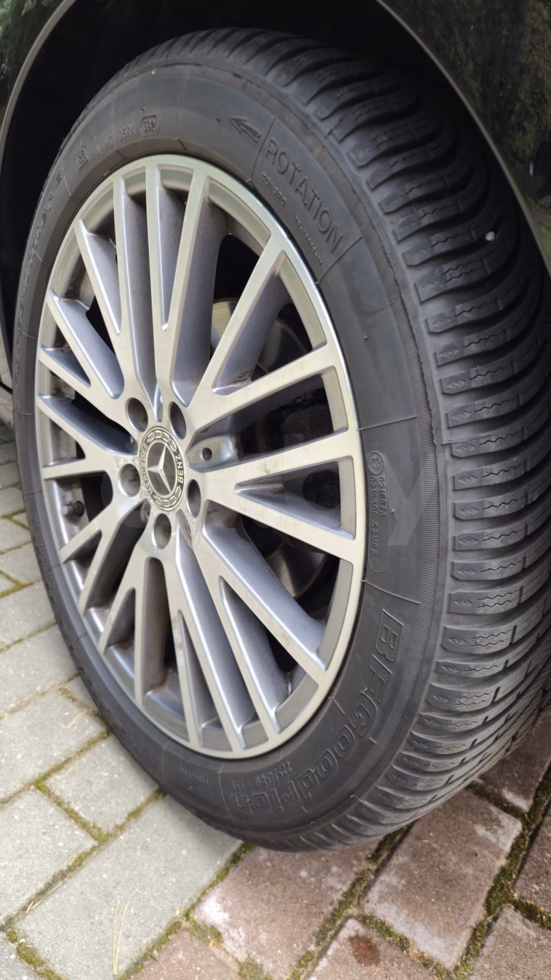 Mercedes-Benz CLA фото 27