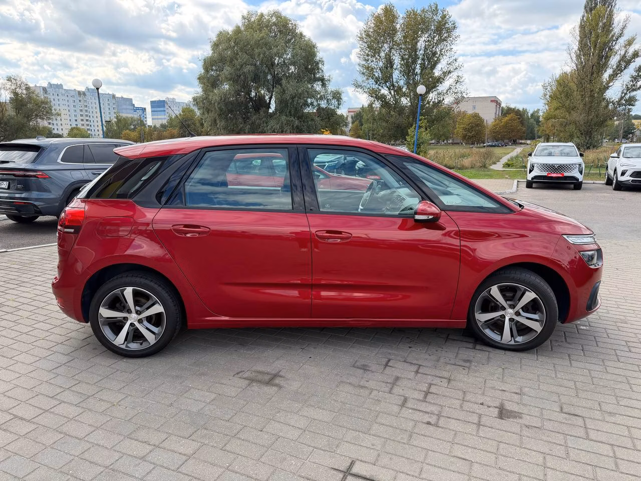 Citroen C4 Picasso фото 4