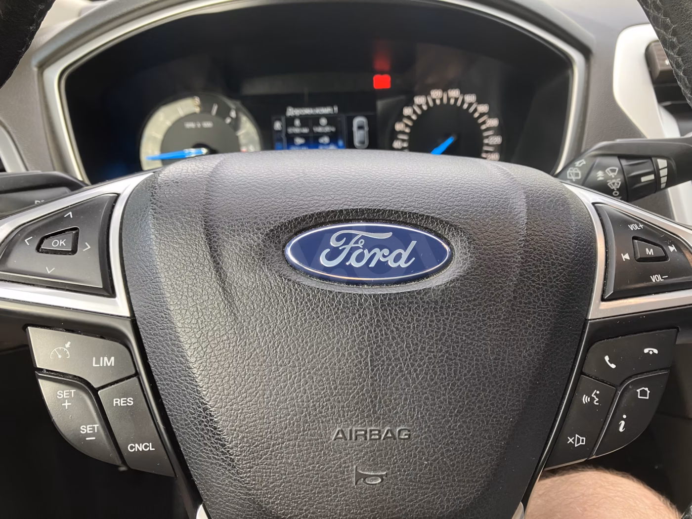 Ford Mondeo фото 13