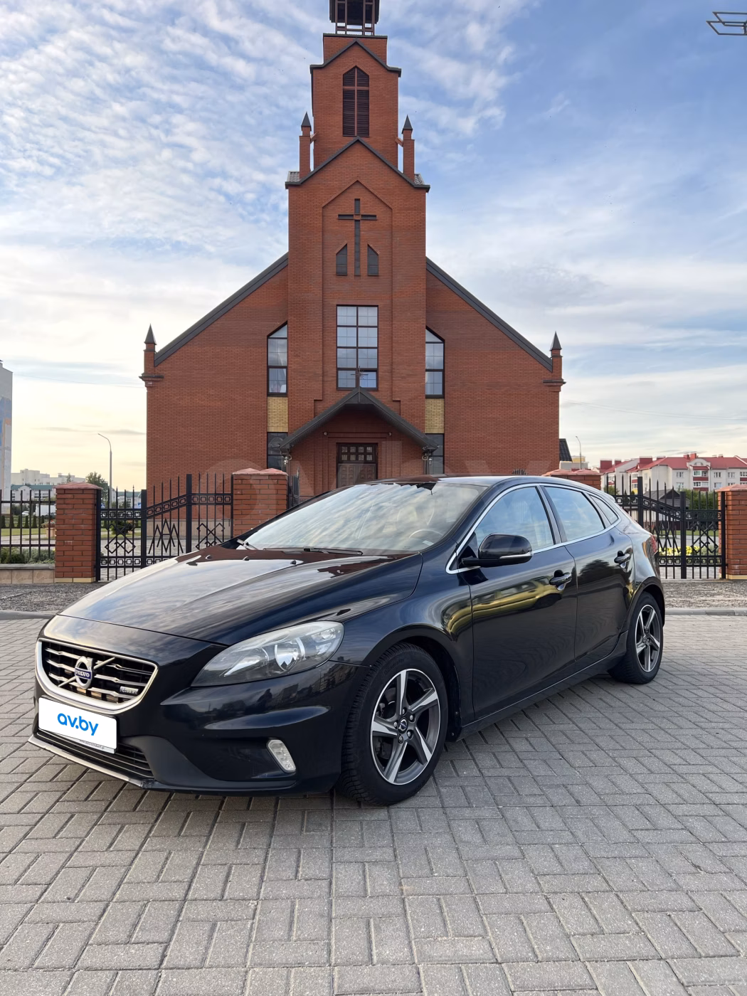 Volvo V40