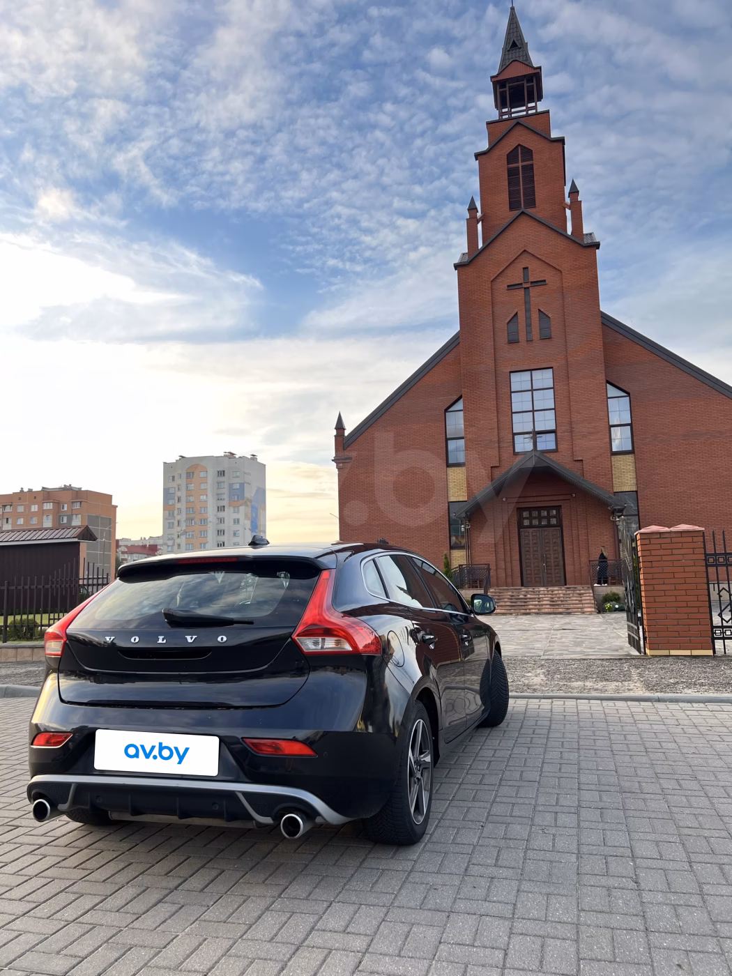 Volvo V40 фото 5