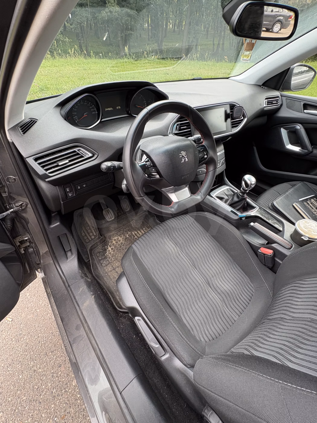 Peugeot 308 фото 5