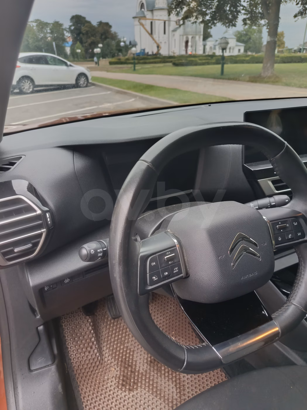 Citroen C4 фото 11