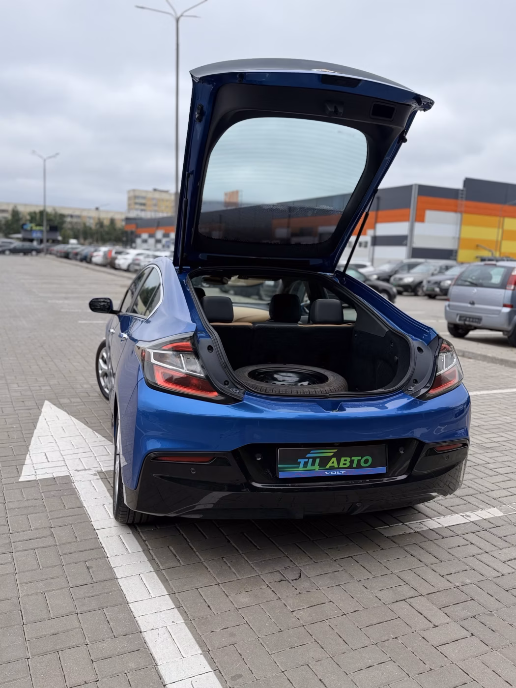 Chevrolet Volt фото 12