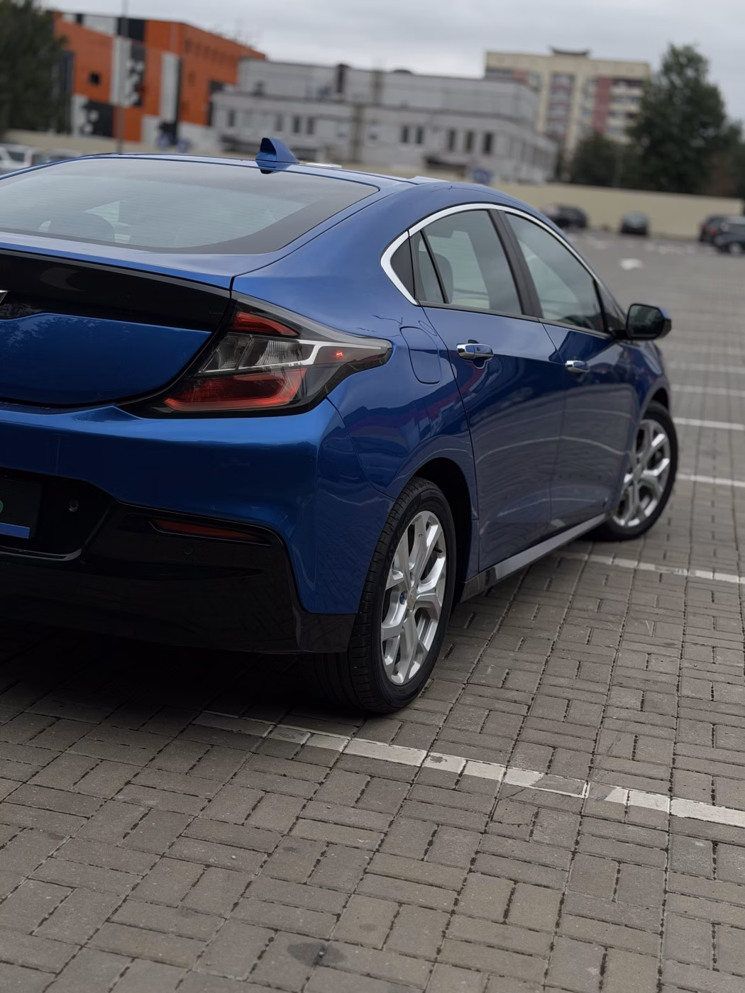 Chevrolet Volt фото 10
