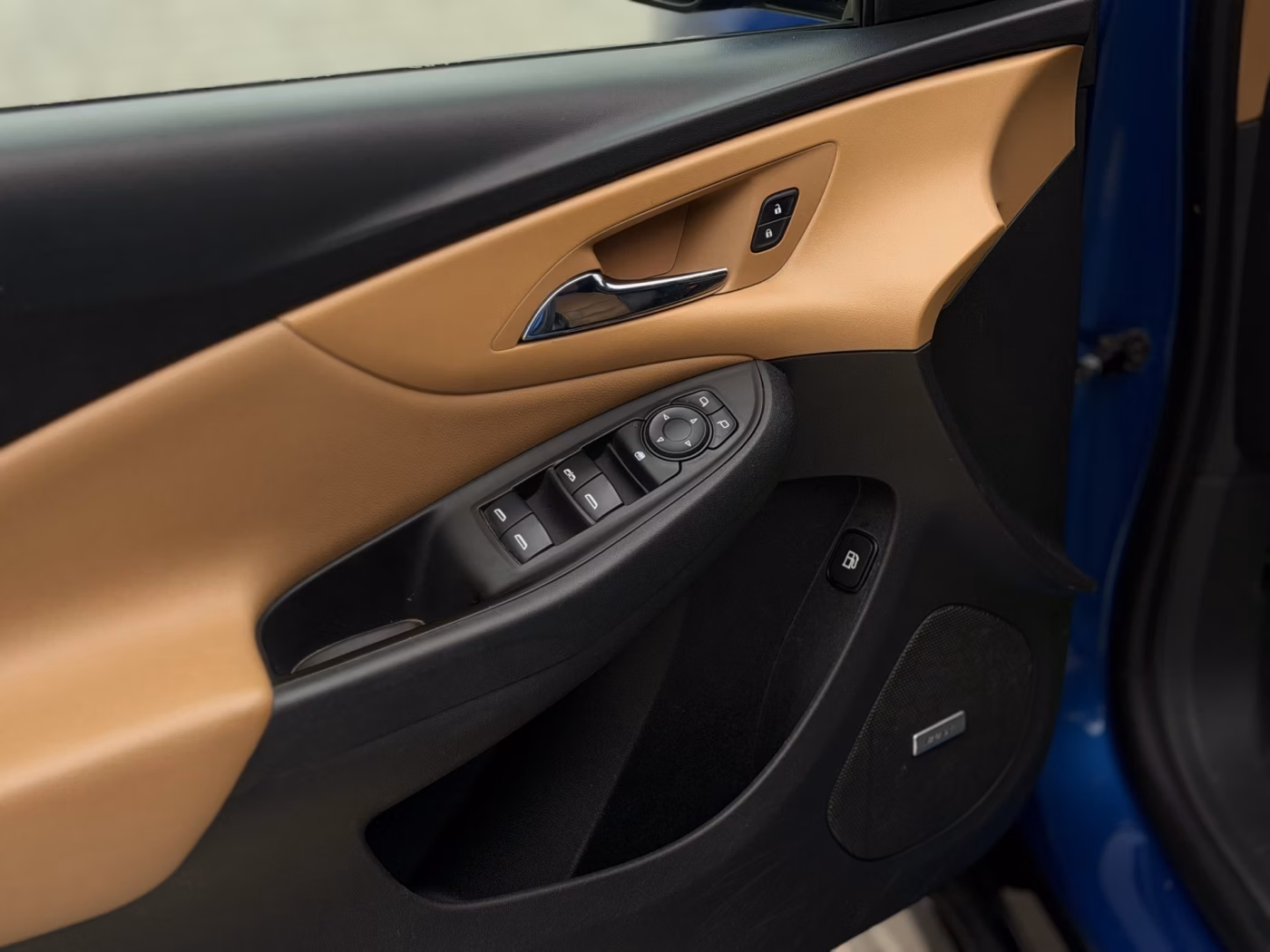 Chevrolet Volt фото 13
