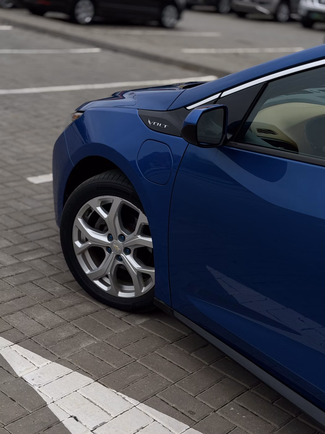 Chevrolet Volt фото 8