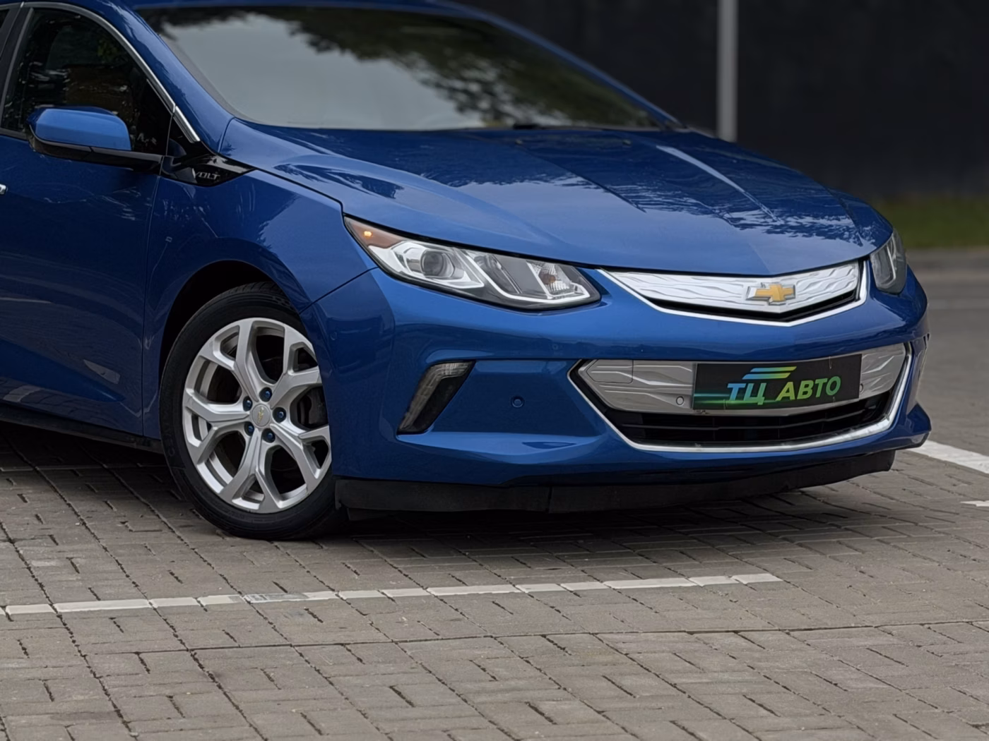 Chevrolet Volt фото 2