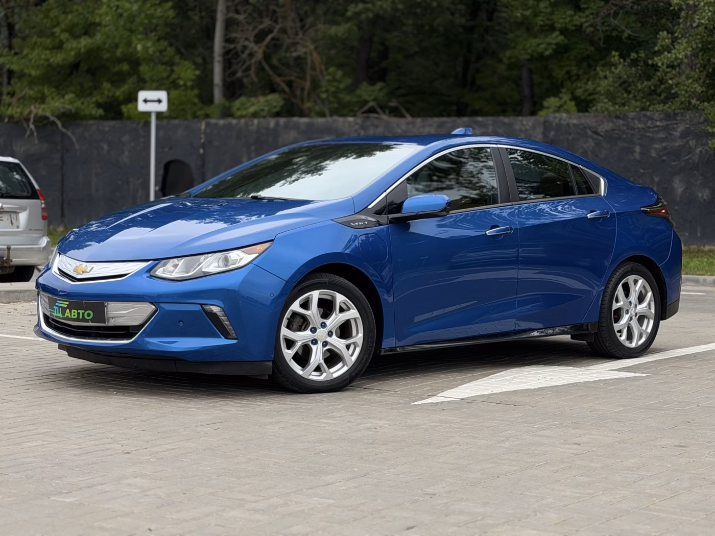 Chevrolet Volt фото 7