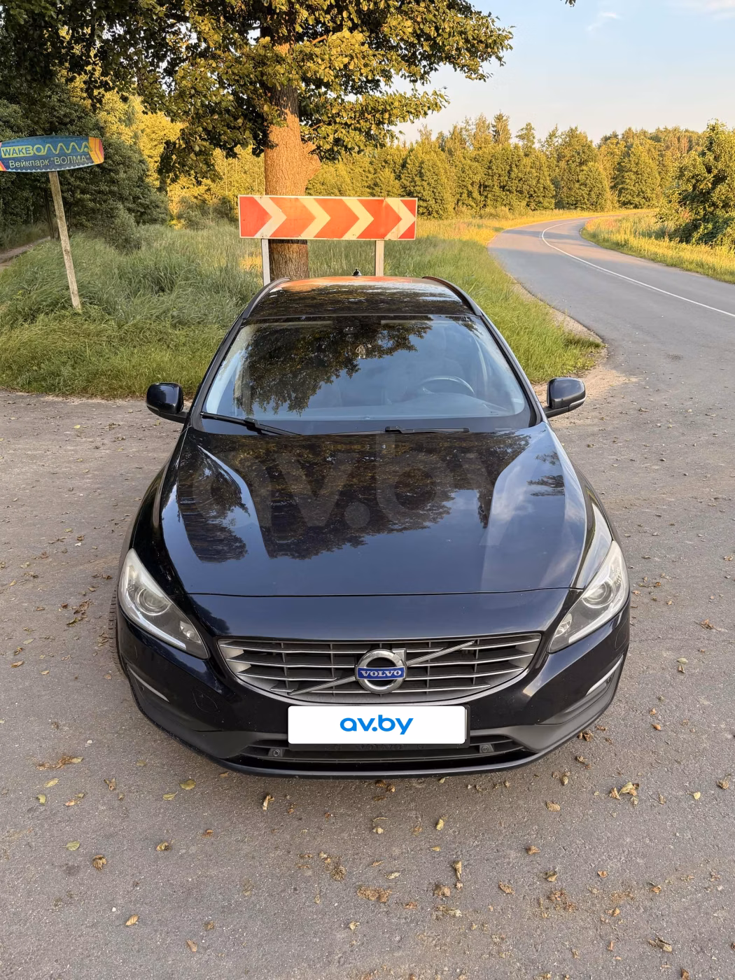Volvo V60 фото 8