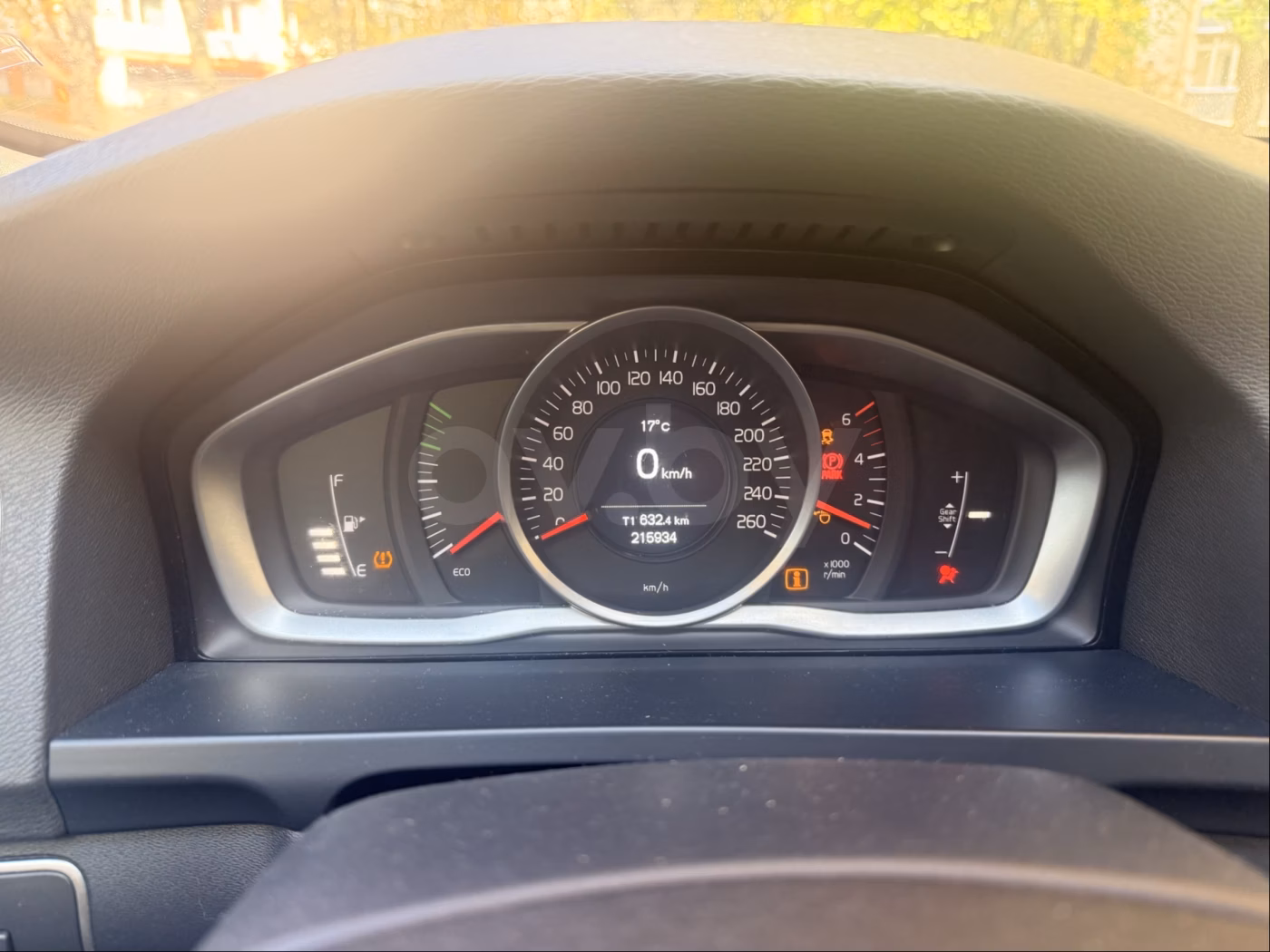 Volvo V60 фото 12