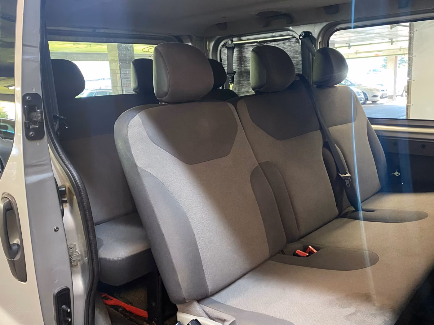 Renault Trafic фото 7