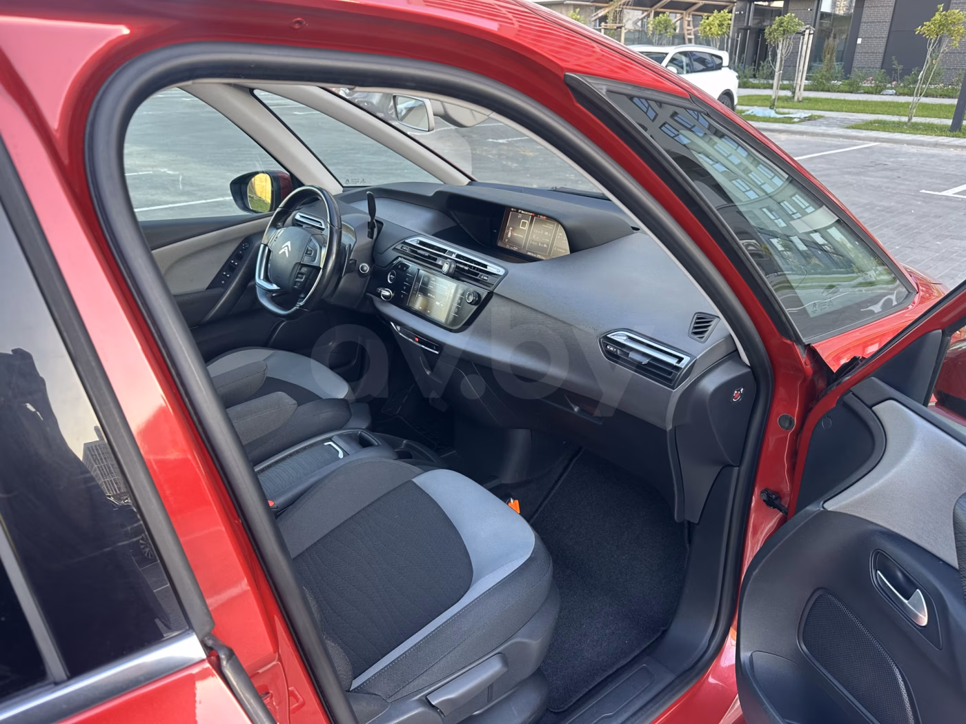 Citroen C4 Picasso фото 10