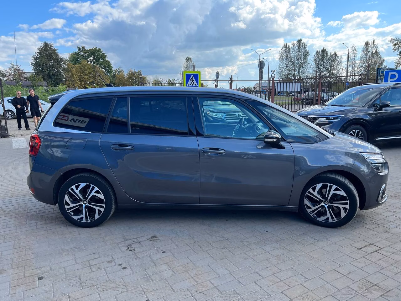 Citroen C4 Grand Spacetourer фото 3