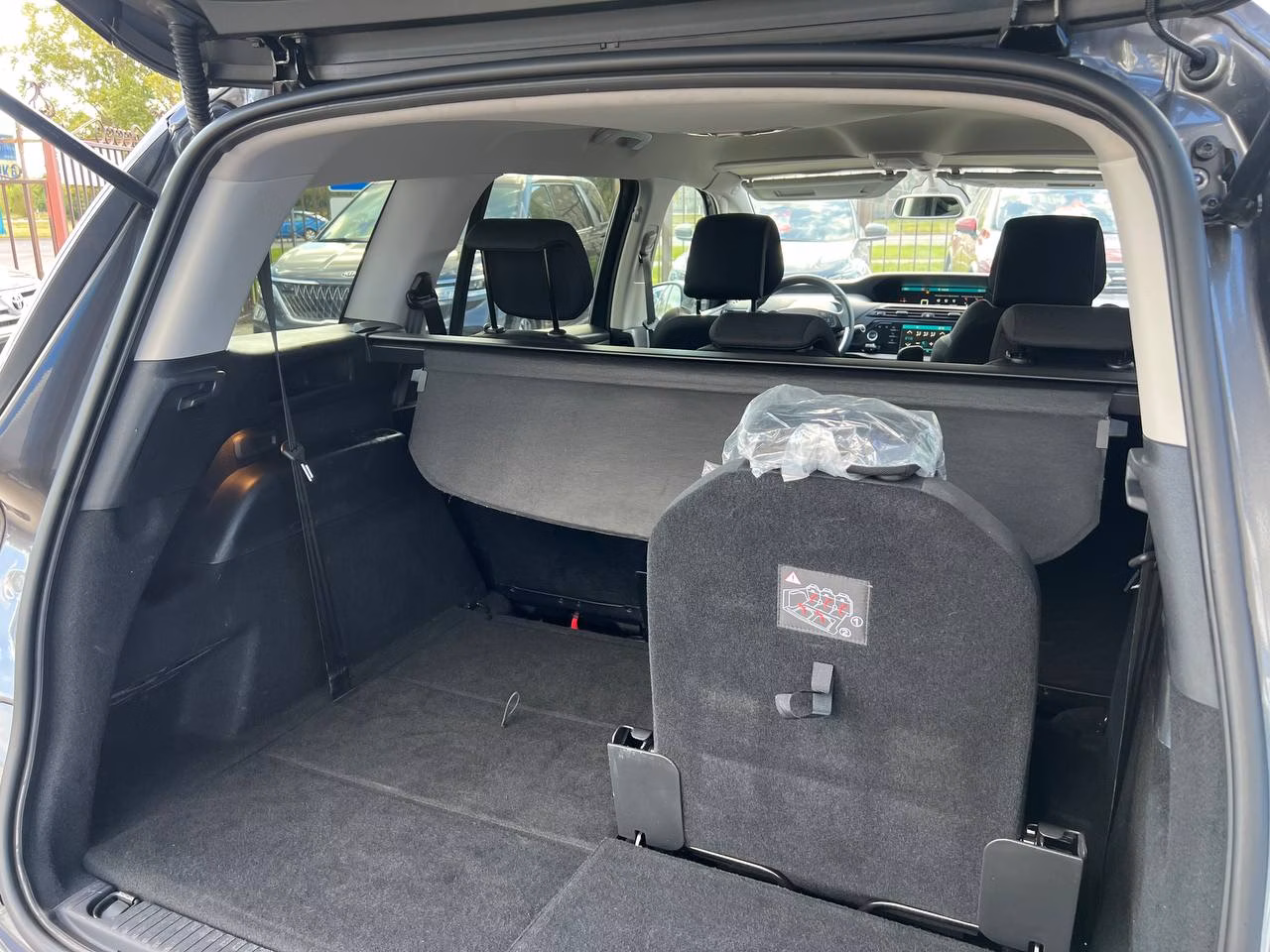 Citroen C4 Grand Spacetourer фото 7