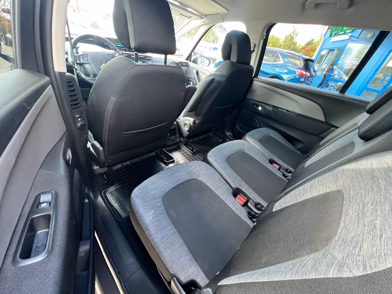 Citroen C4 Grand Spacetourer фото 14