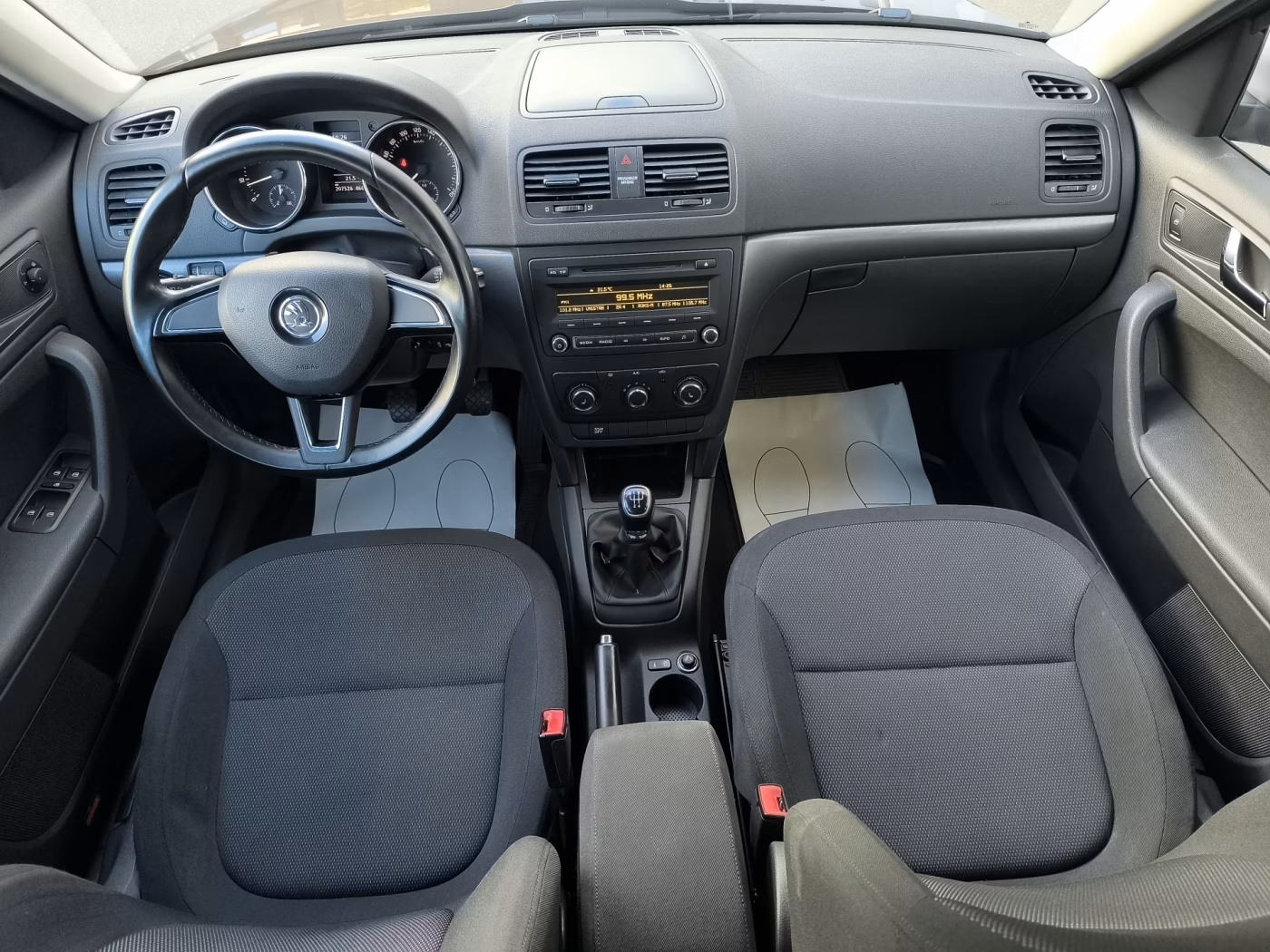 Skoda Yeti фото 14