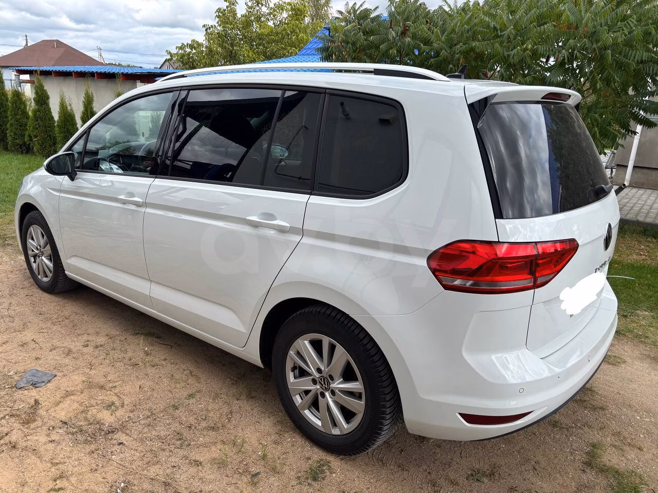 Volkswagen Touran фото 8
