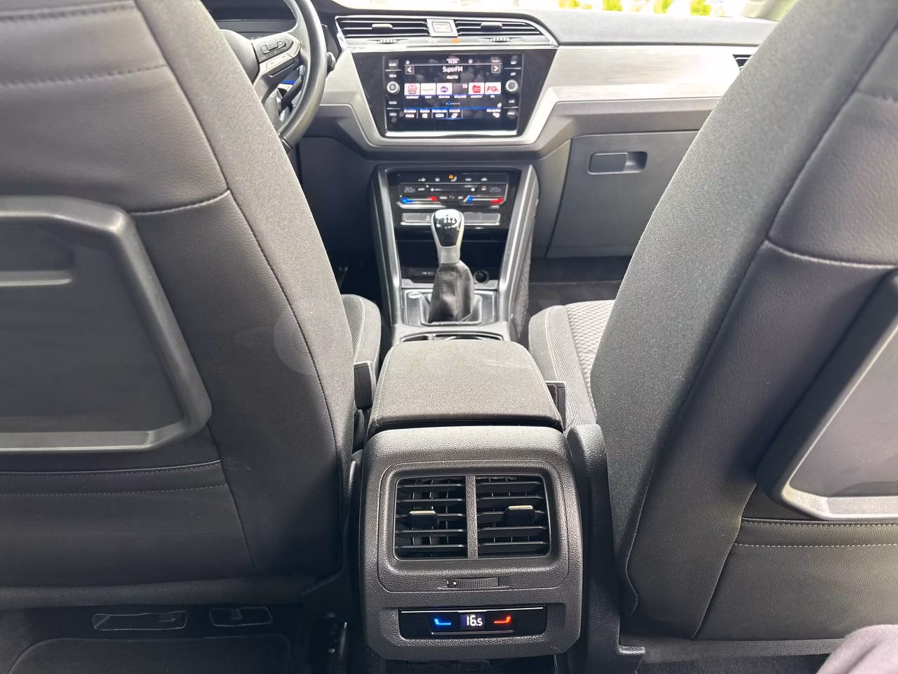 Volkswagen Touran фото 22