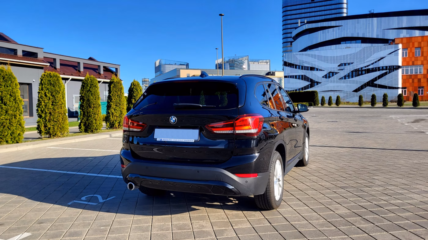 BMW X1 фото 10