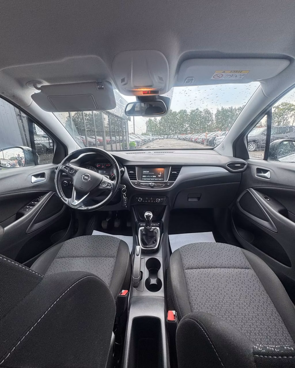 Opel Crossland X фото 9