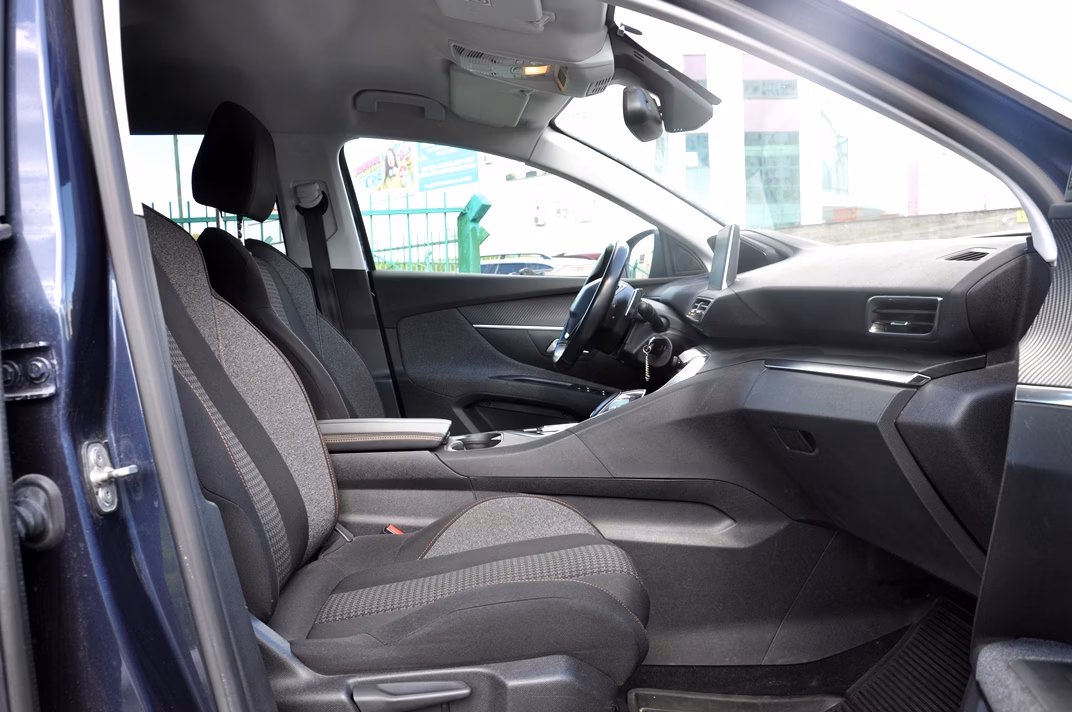 Peugeot 5008 фото 10