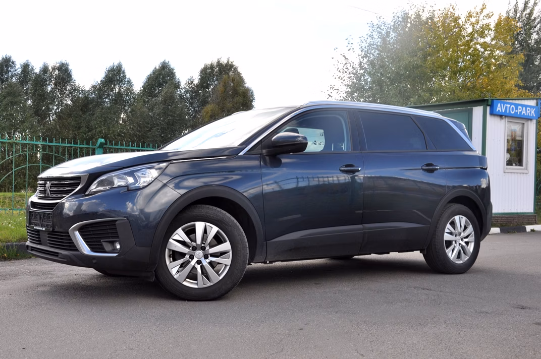 Peugeot 5008 фото 4