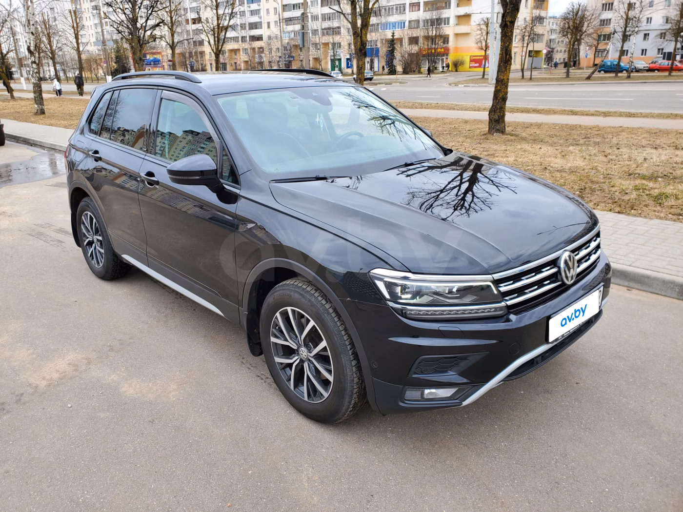 Volkswagen Tiguan фото 3