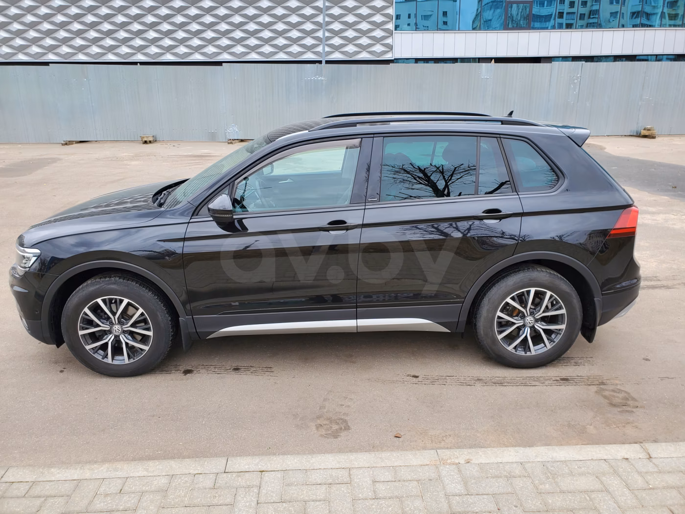 Volkswagen Tiguan фото 4
