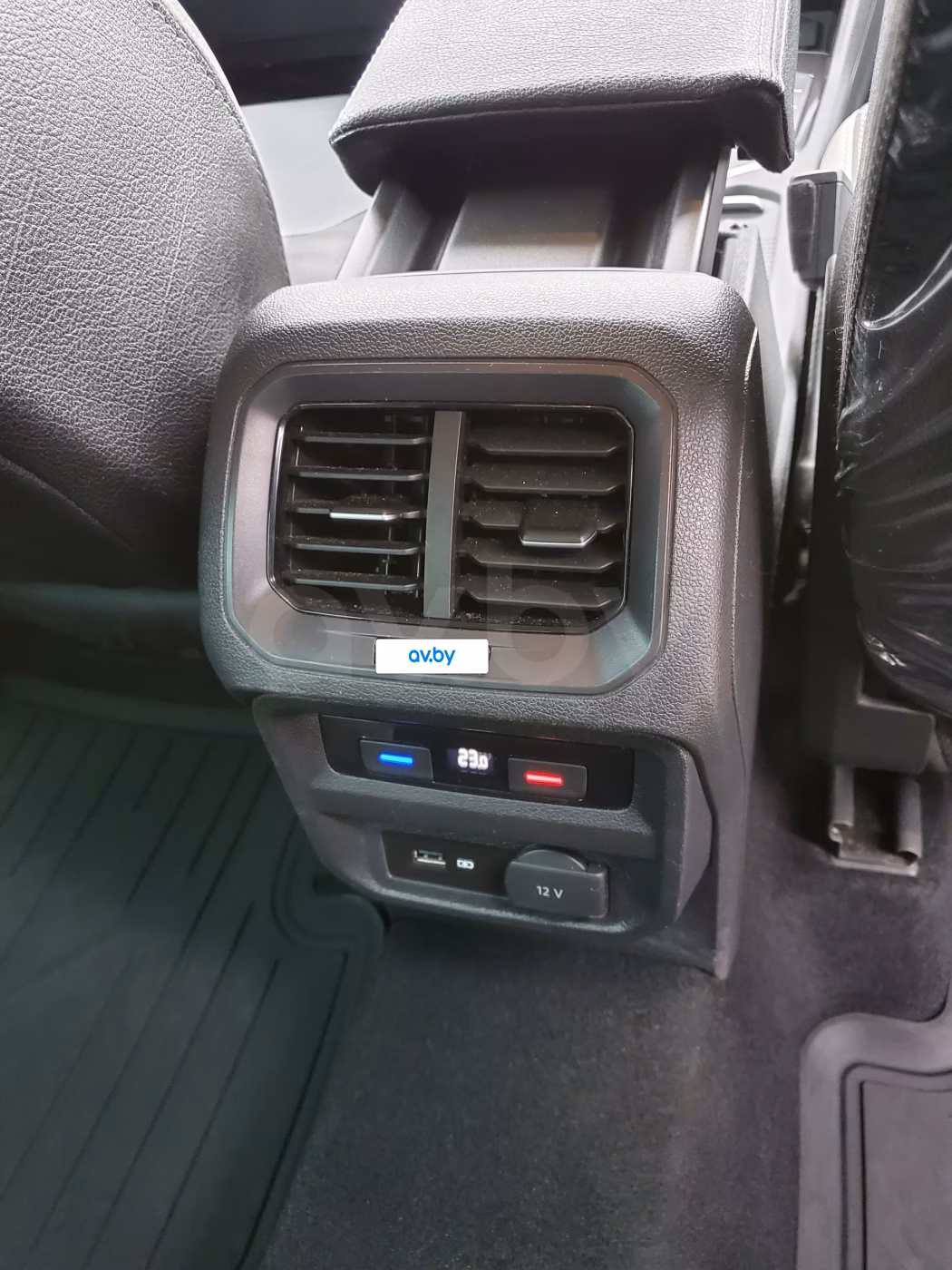 Volkswagen Tiguan фото 15
