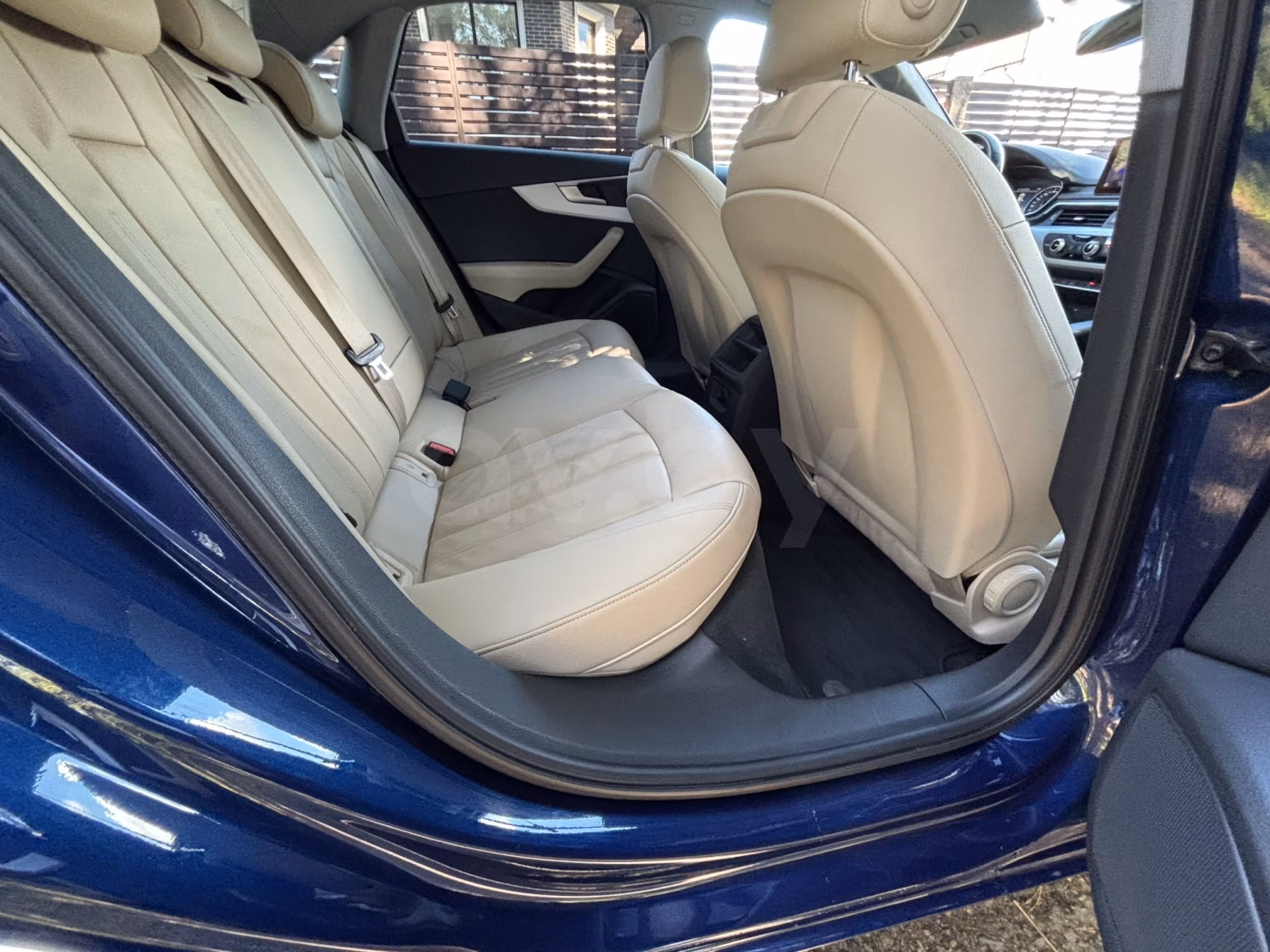 Audi A4 фото 17