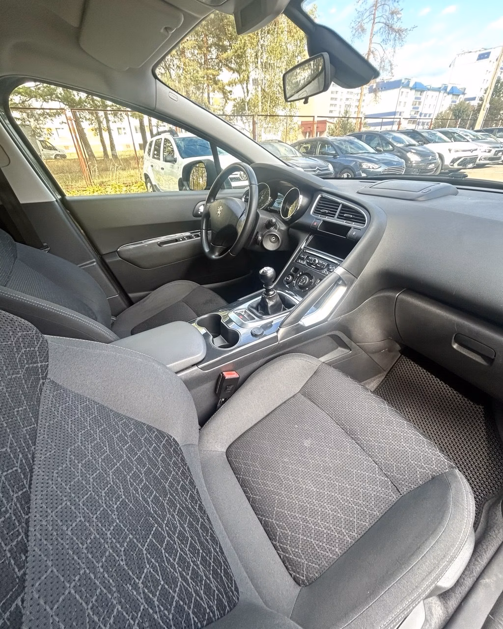Peugeot 3008 фото 10