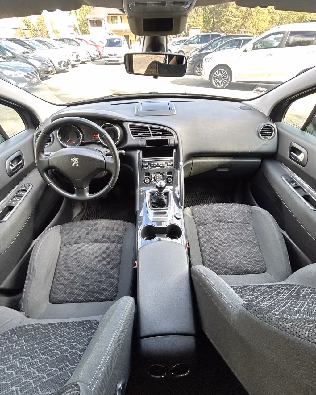 Peugeot 3008 фото 11