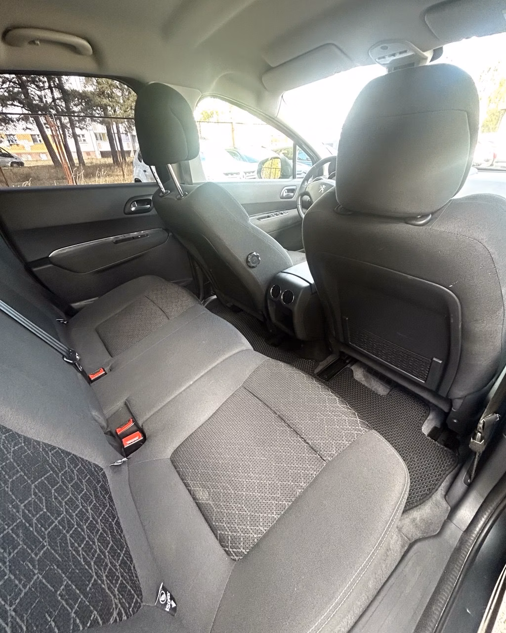 Peugeot 3008 фото 12