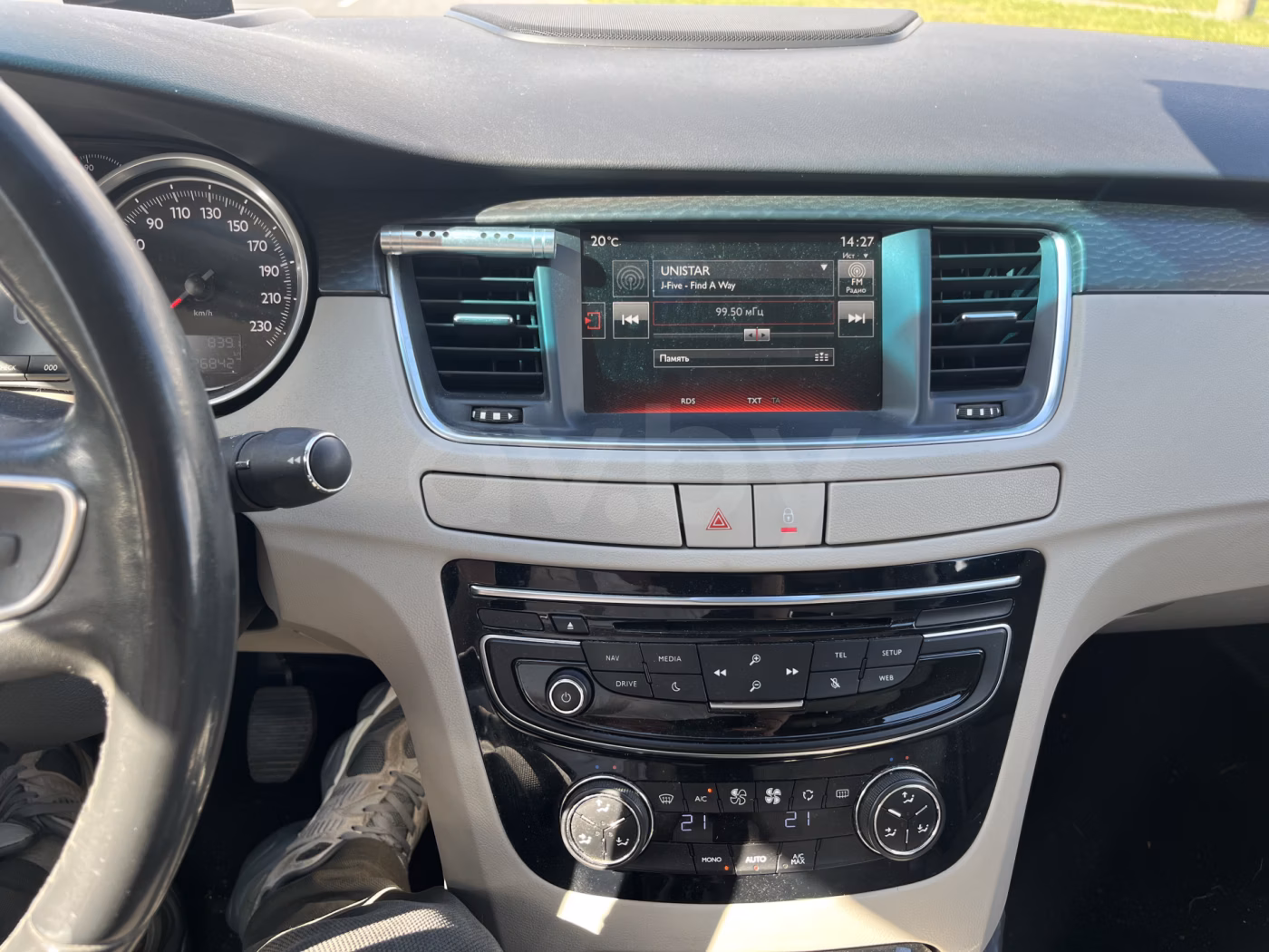 Peugeot 508 фото 17