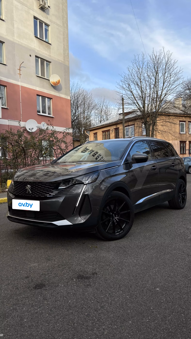 Peugeot 5008 фото 2
