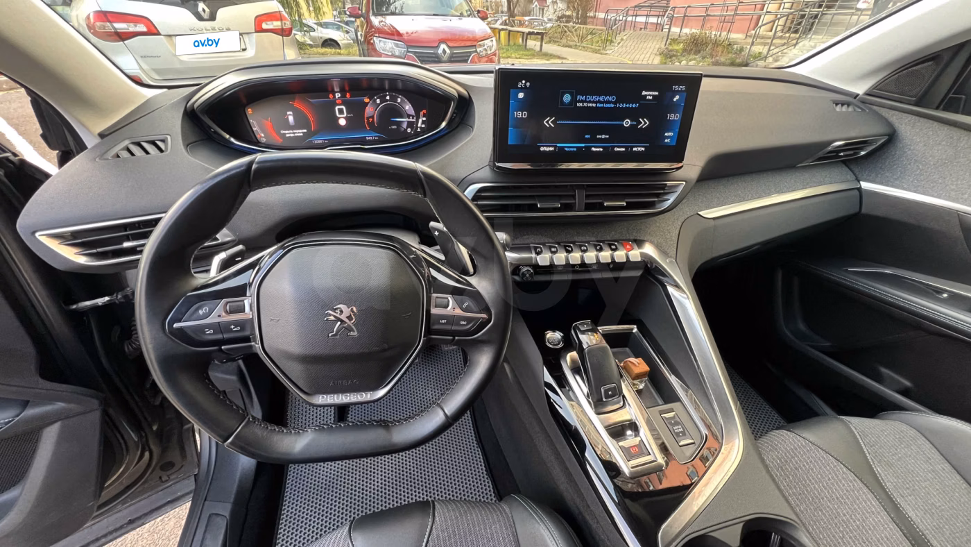 Peugeot 5008 фото 9