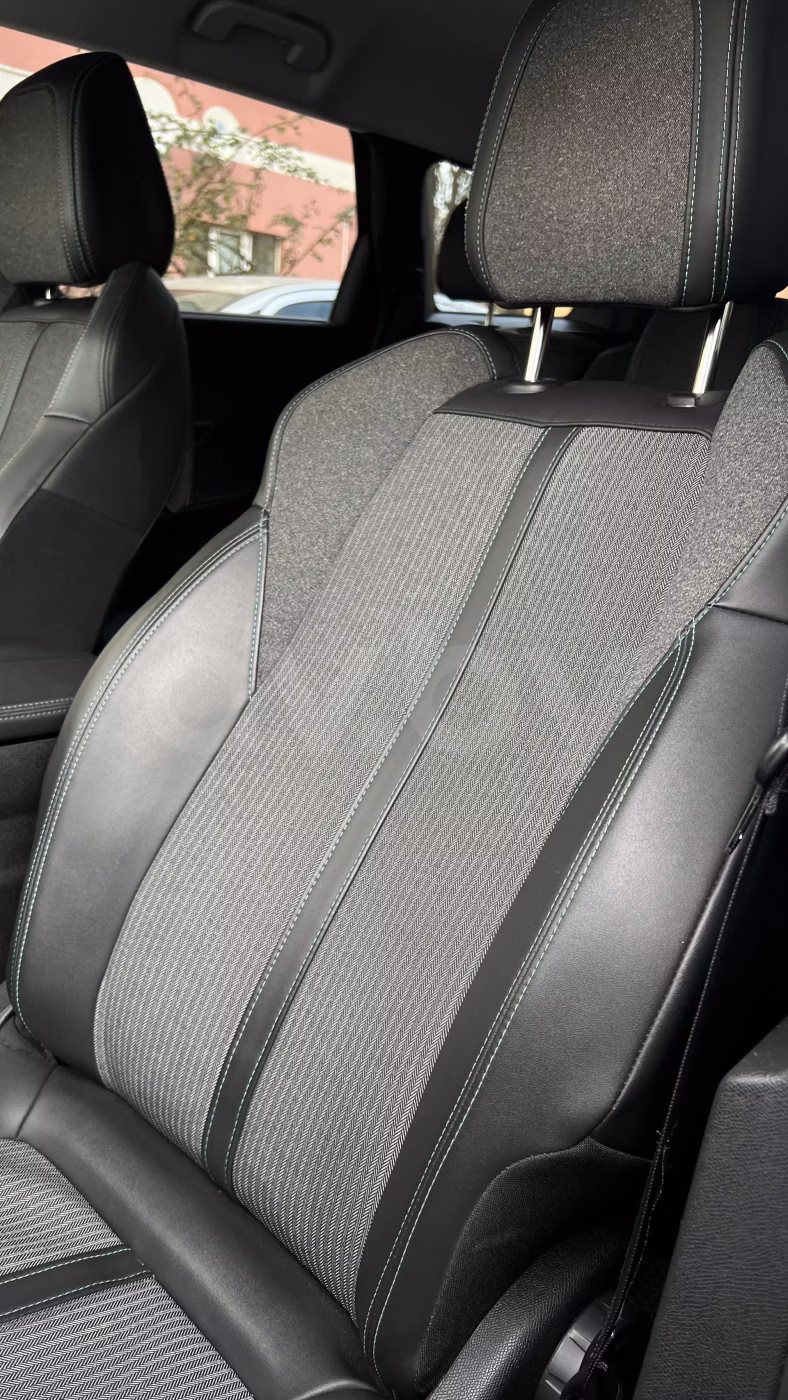Peugeot 5008 фото 13