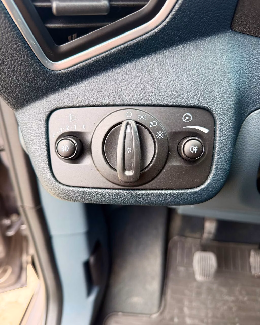 Ford C-MAX фото 14