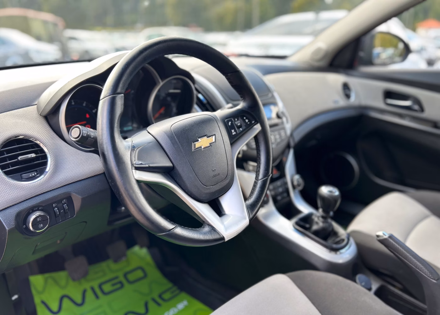Chevrolet Cruze фото 9