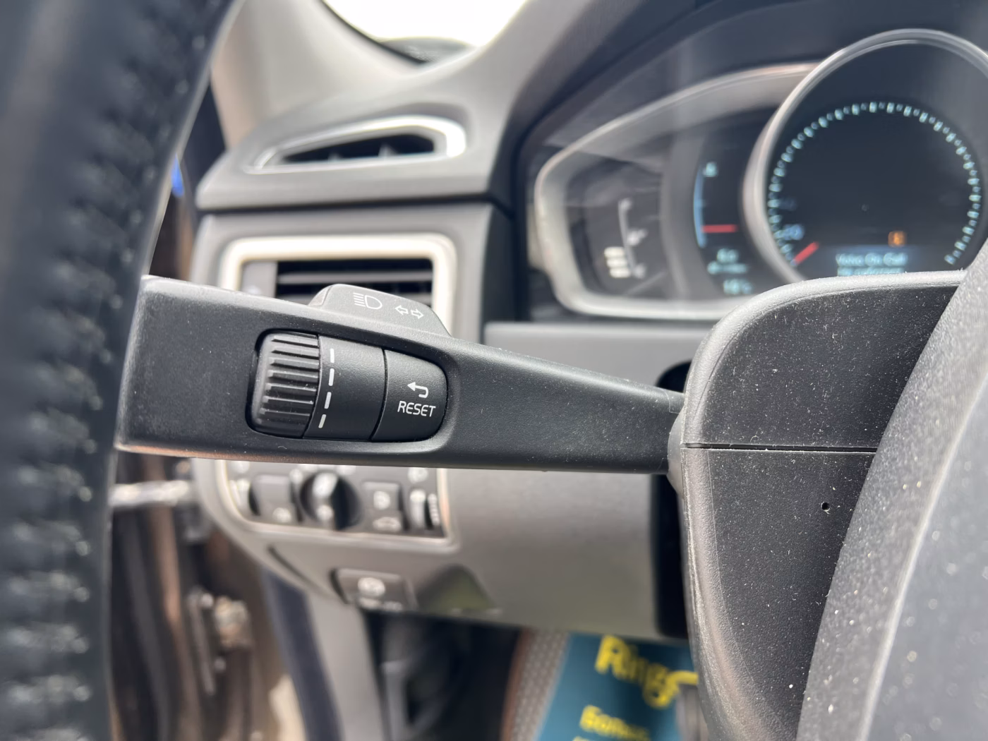 Volvo V70 фото 22