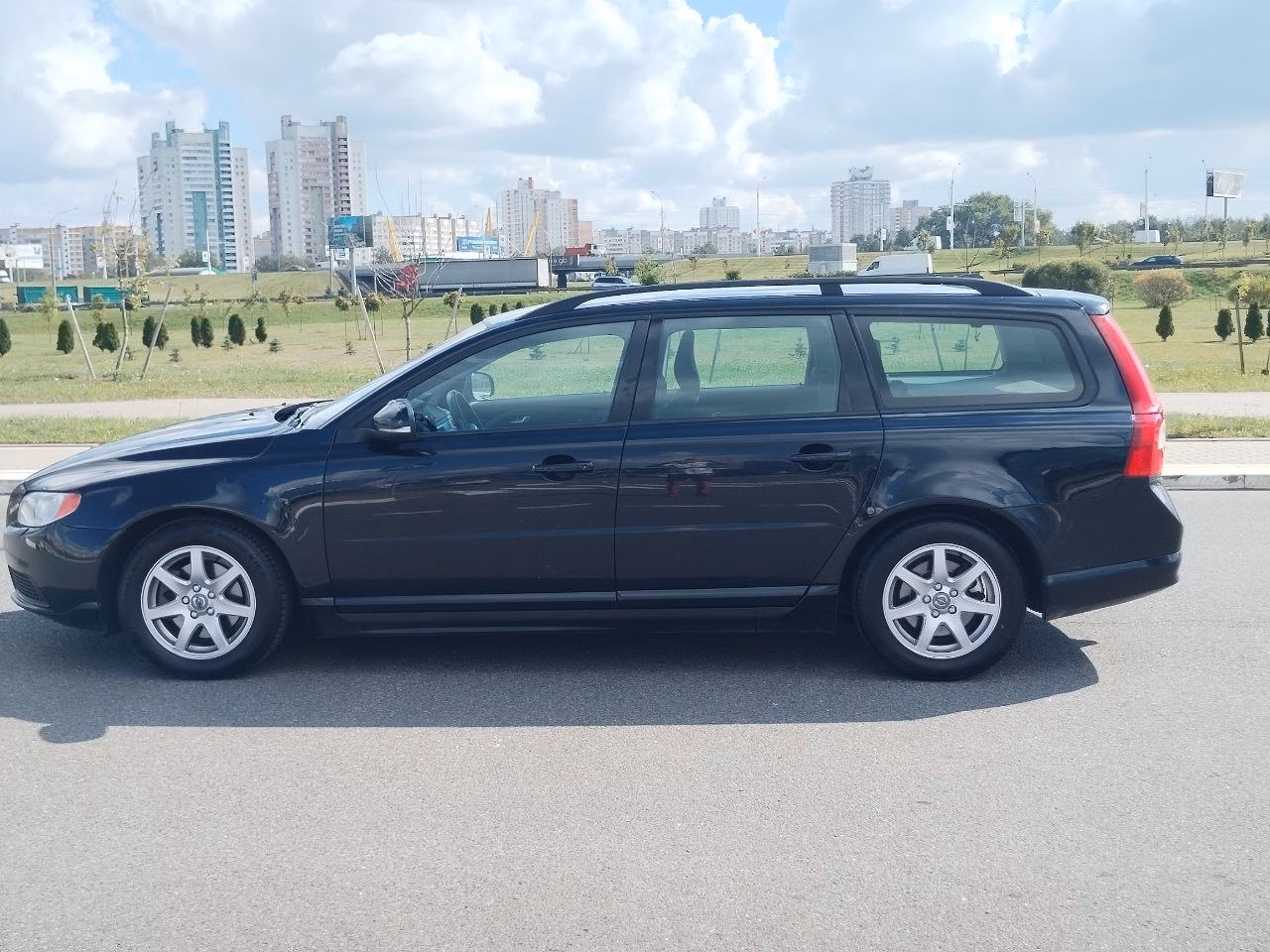 Volvo V70 фото 4