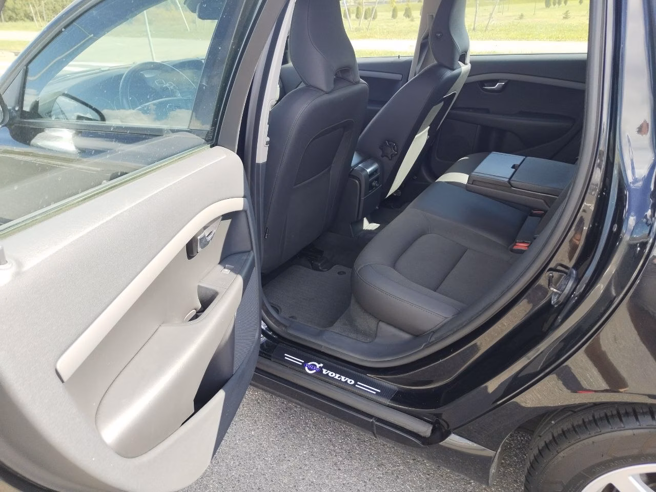 Volvo V70 фото 13