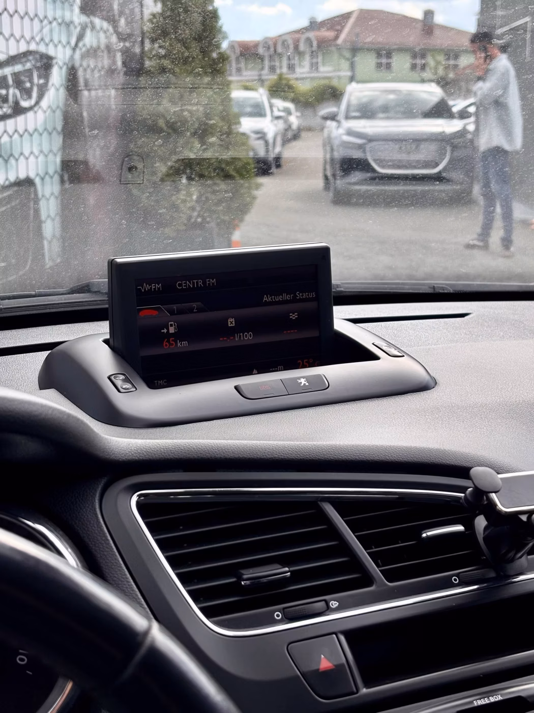 Peugeot 5008 фото 15